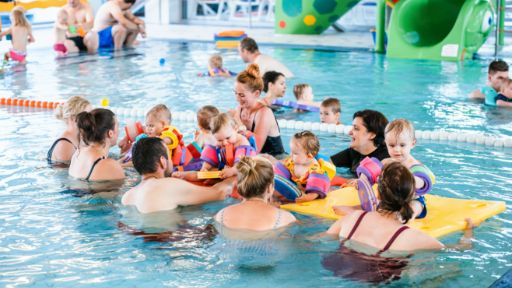 Plavání s dětmi v bazénu Uherské hradiště